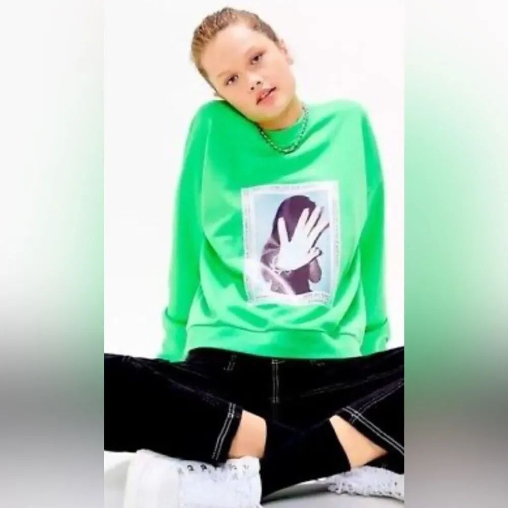 ZGY Denim Oversized Graphic Sweatshirt Size Large NWT